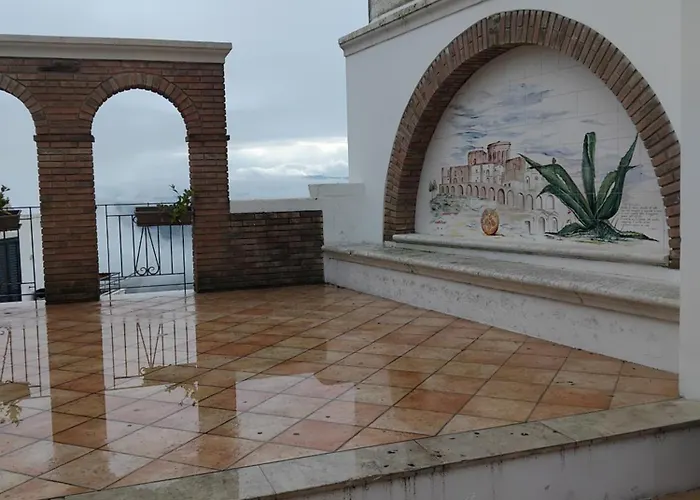 Lucy Prázdninový dům *